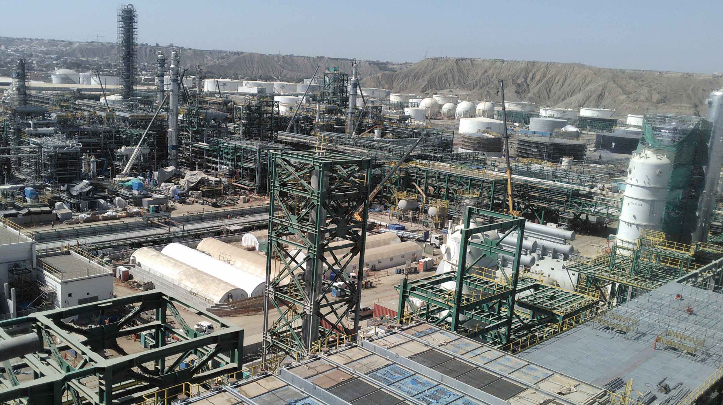 El Proyecto de Modernización de la Refinería Talara contempla la instalación de nuevas unidades productivas y la implantación de nuevos sistemas y procedimientos.