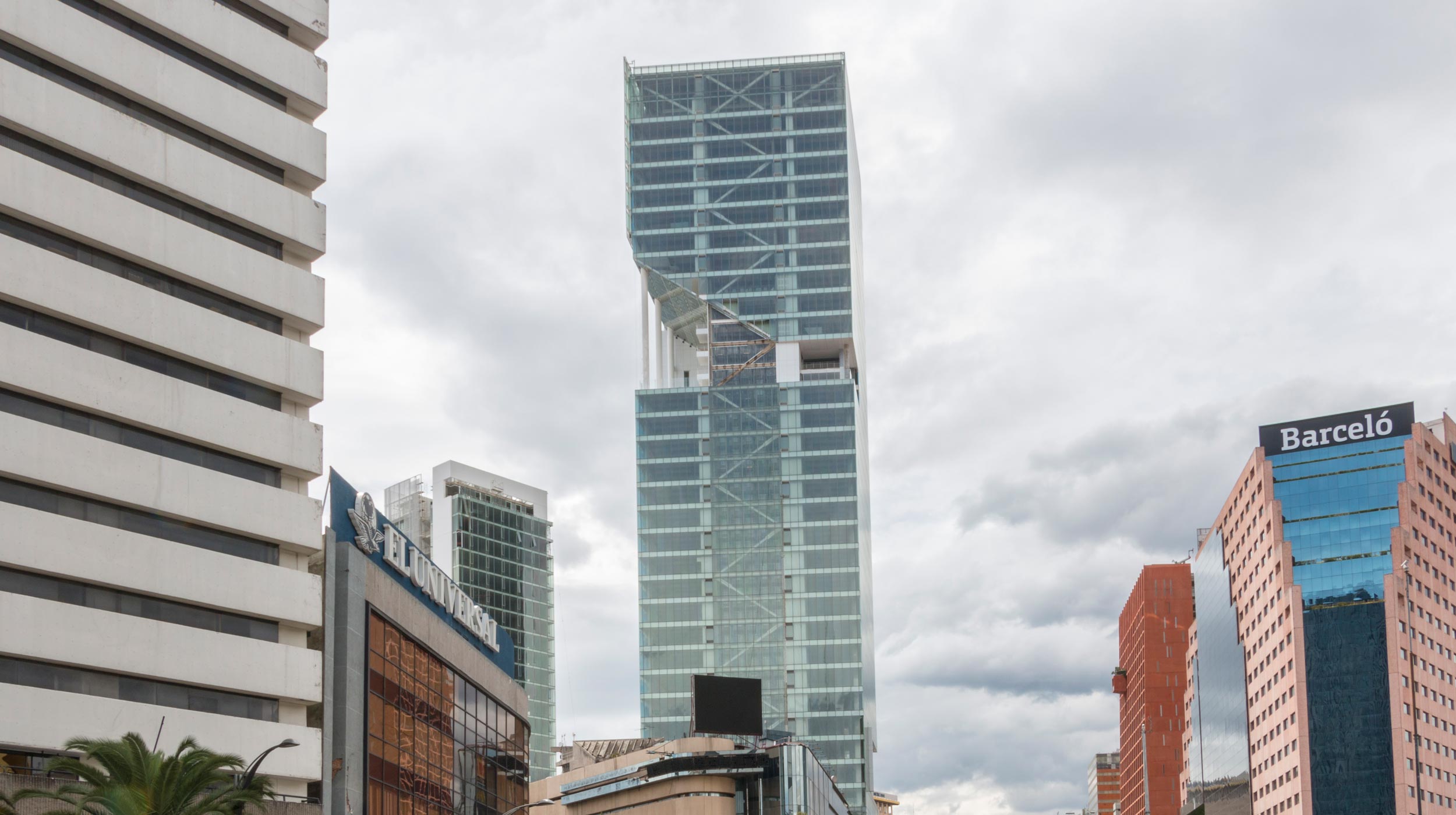 ULMA está presente en El Paseo de la Reforma colaborando en la construcción de un inmueble con elevado valor arquitectónico.