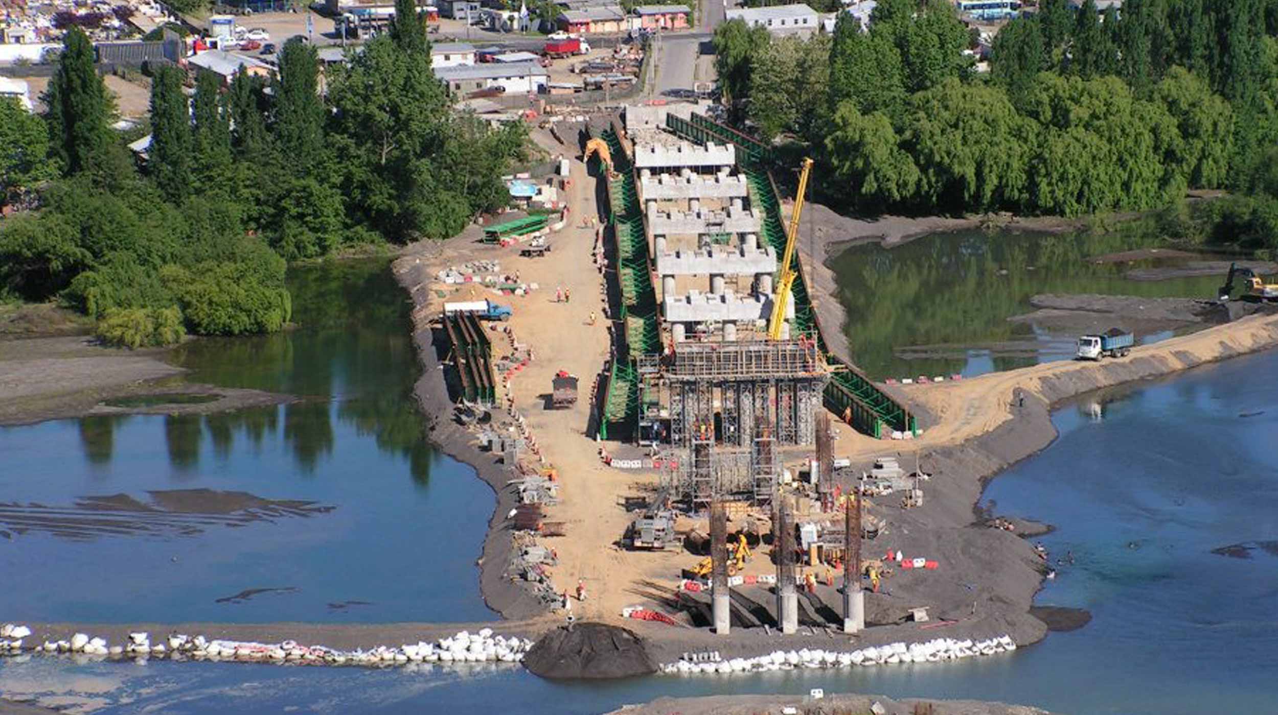 El nuevo Puente que unirá las comunas de Laja y San Rosendo cuenta con un presupuesto de más de $9 mil millones.