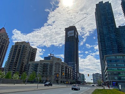 Alto rendimiento y seguridad en la Torre Wesley, Mississauga, Canada