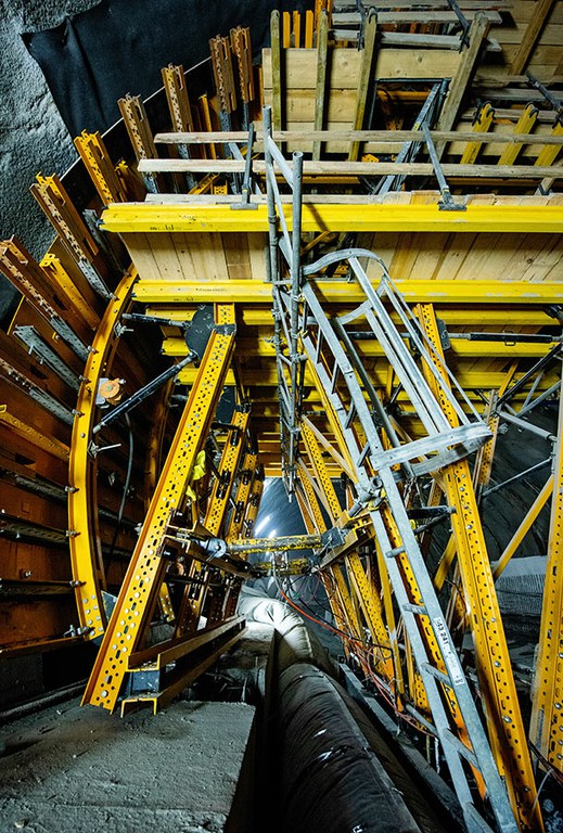 La construcción del túnel de carretera más largo de Polonia con el carro de moldaje MK